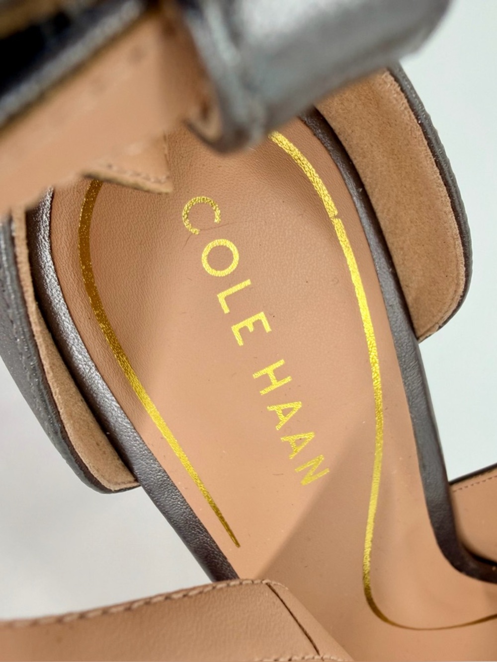 Cole Haan Grand OS Metallic Leather Heels Womens 8.5B Pewter Wedding Season - Picture 7 of 9